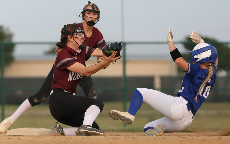 Kearney vs. Norfolk softball